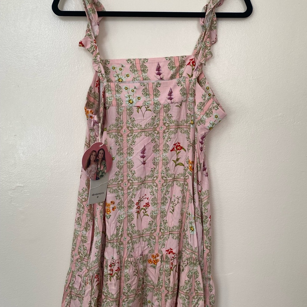 Beautiful Agua Bendita dress made of rayon. Perfect for summer. - Picture 3 of 3